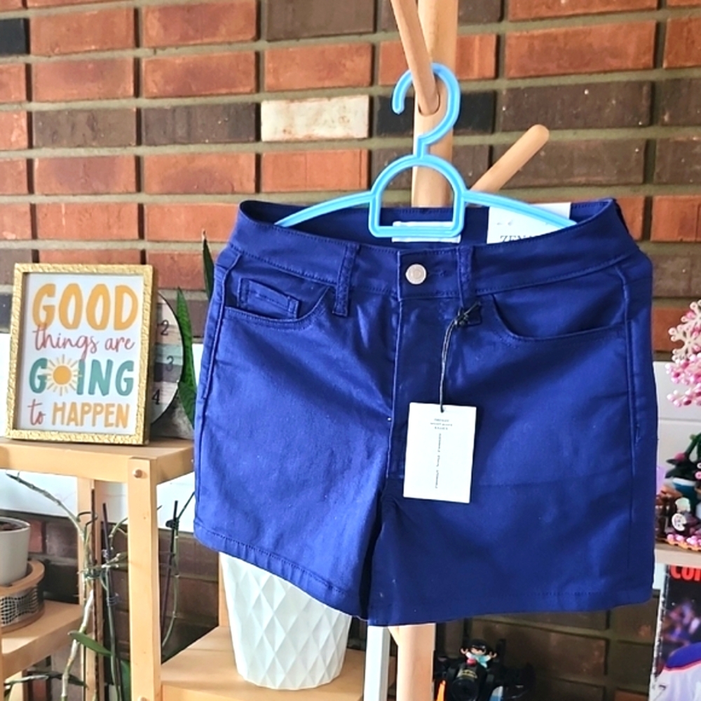 Zenana High Waist  Navy Shorts